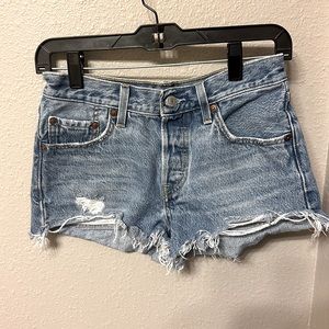 LEVI jean shorts